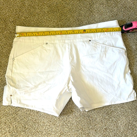 White shorts, INC, sized 14, gently worn - Picture 1 of 6